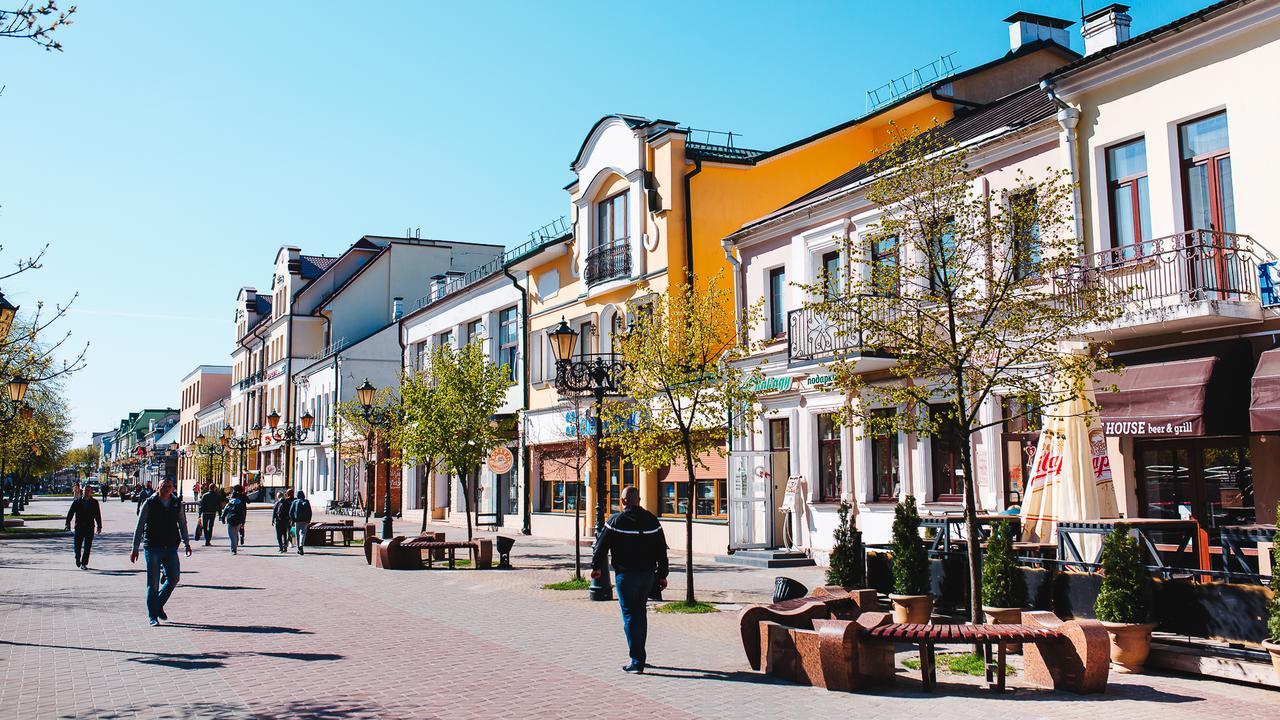 Vladimirskie Apartamenty In Center Of بريست المظهر الخارجي الصورة