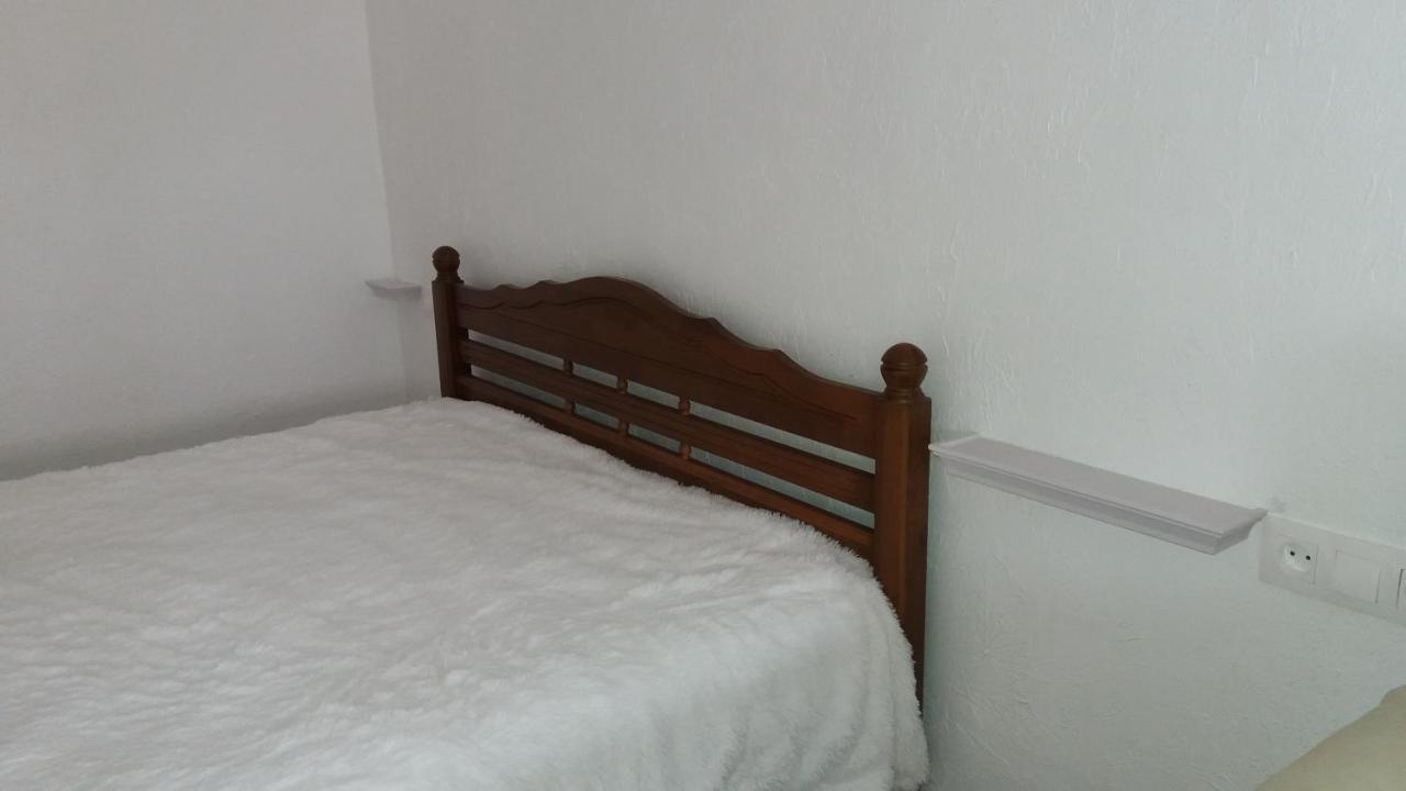 Vladimirskie Apartamenty In Center Of بريست المظهر الخارجي الصورة
