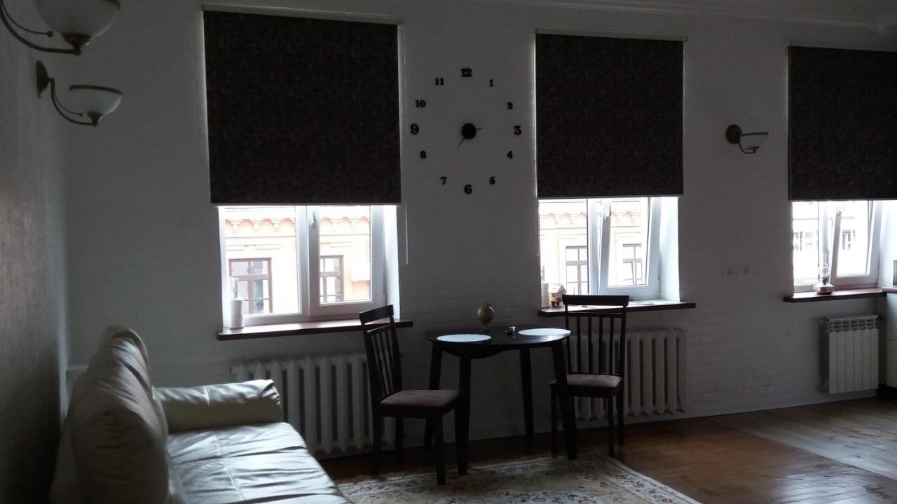 Vladimirskie Apartamenty In Center Of بريست المظهر الخارجي الصورة
